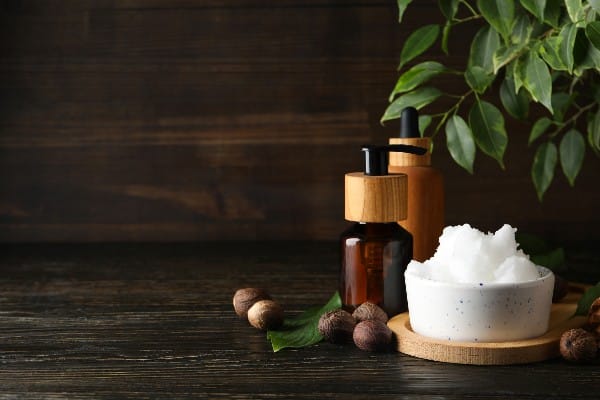 beurre de karite et huiles essentielles