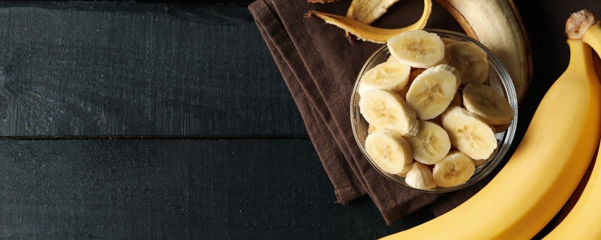 préparation banane pour en faire un masque capillaire